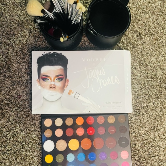 James charles morphe palette and brushes